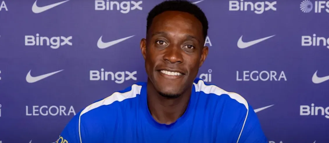 Chelsea oficializa reforço